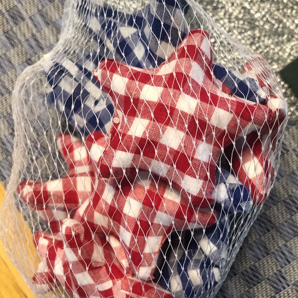 Patriotic red/blue checkered foam stars.